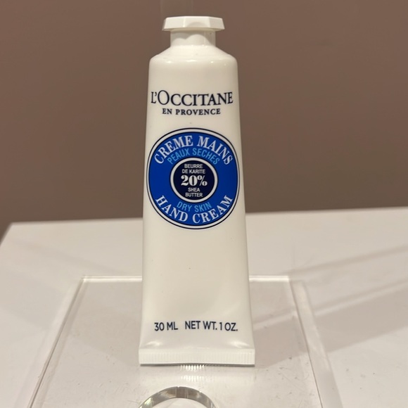 L'OCCITANE Skincare Trio - Hand Crème, Lip Balm & Nail & Cuticle Oil - Picture 2 of 7